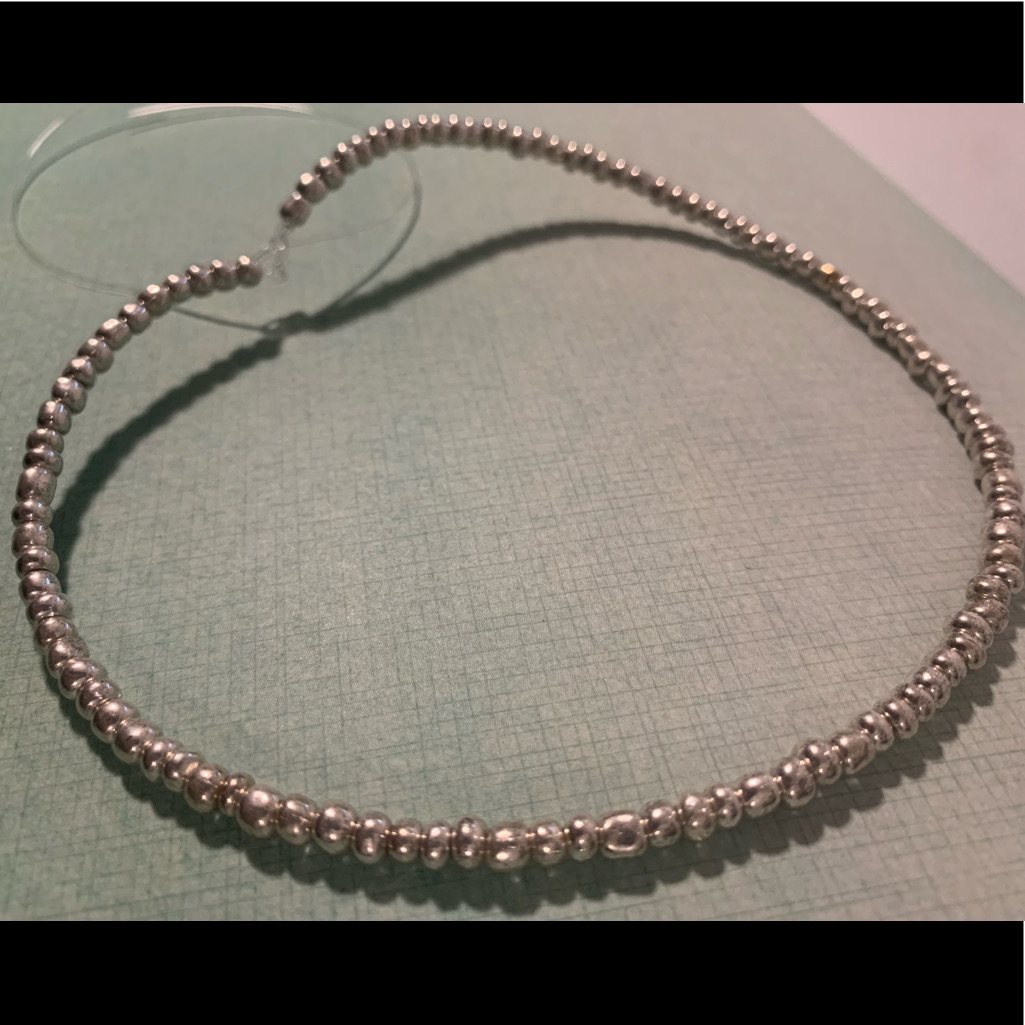 A Plastic String Chocker Necklaces